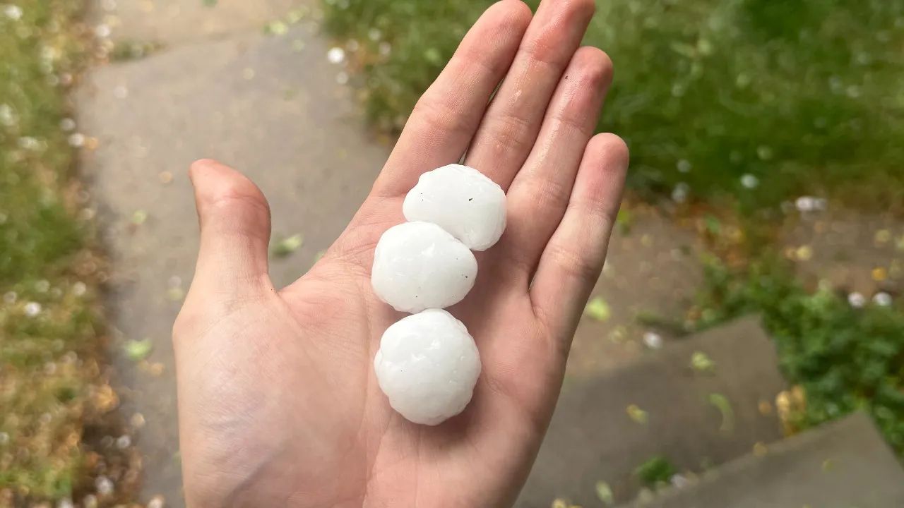 Colorado Weather Alert Supercell Thunderstorms, Large Hail and Flash Flooding Possible Through Midweek