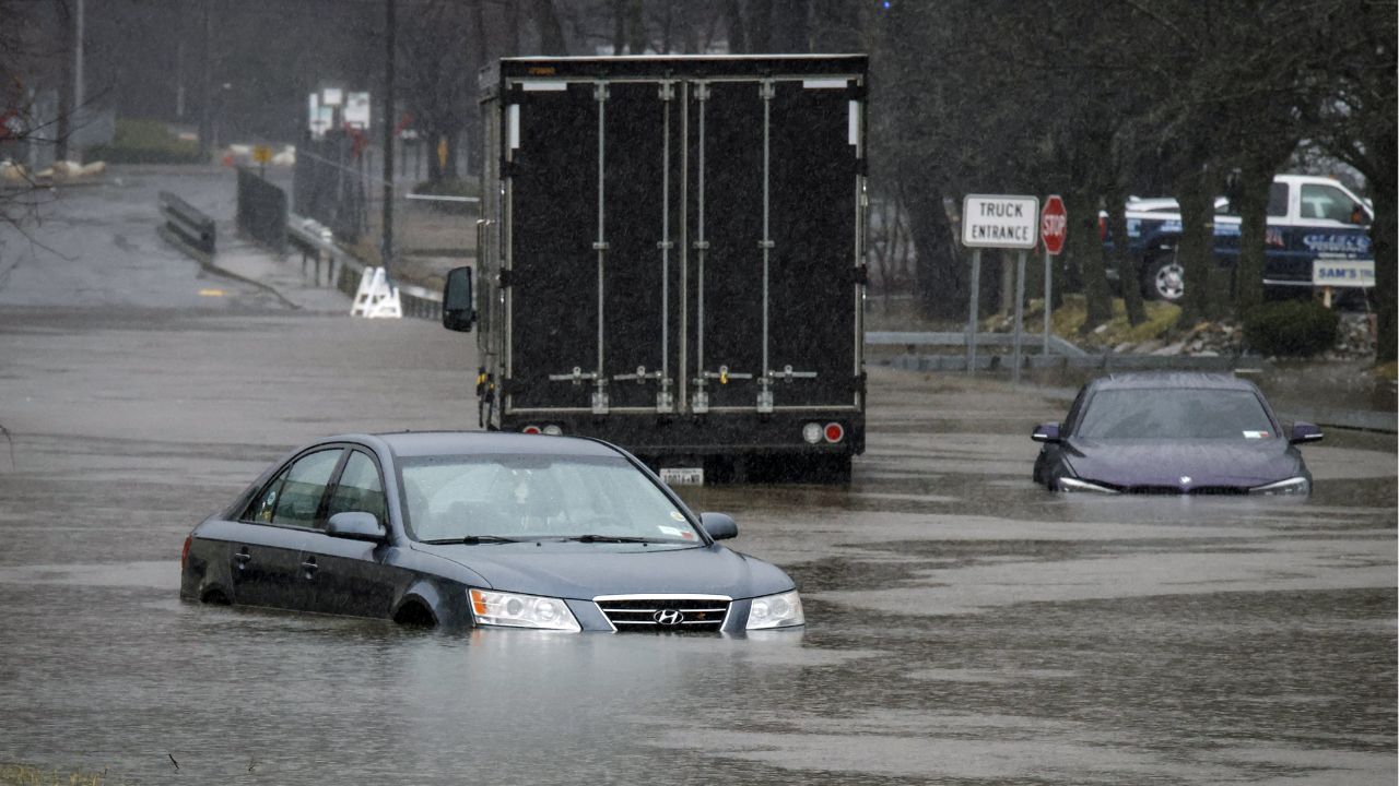 Louisiana Town Sees Over 29 Inches of Rain, Weather Experts Warn More Rain Could Be on the Way