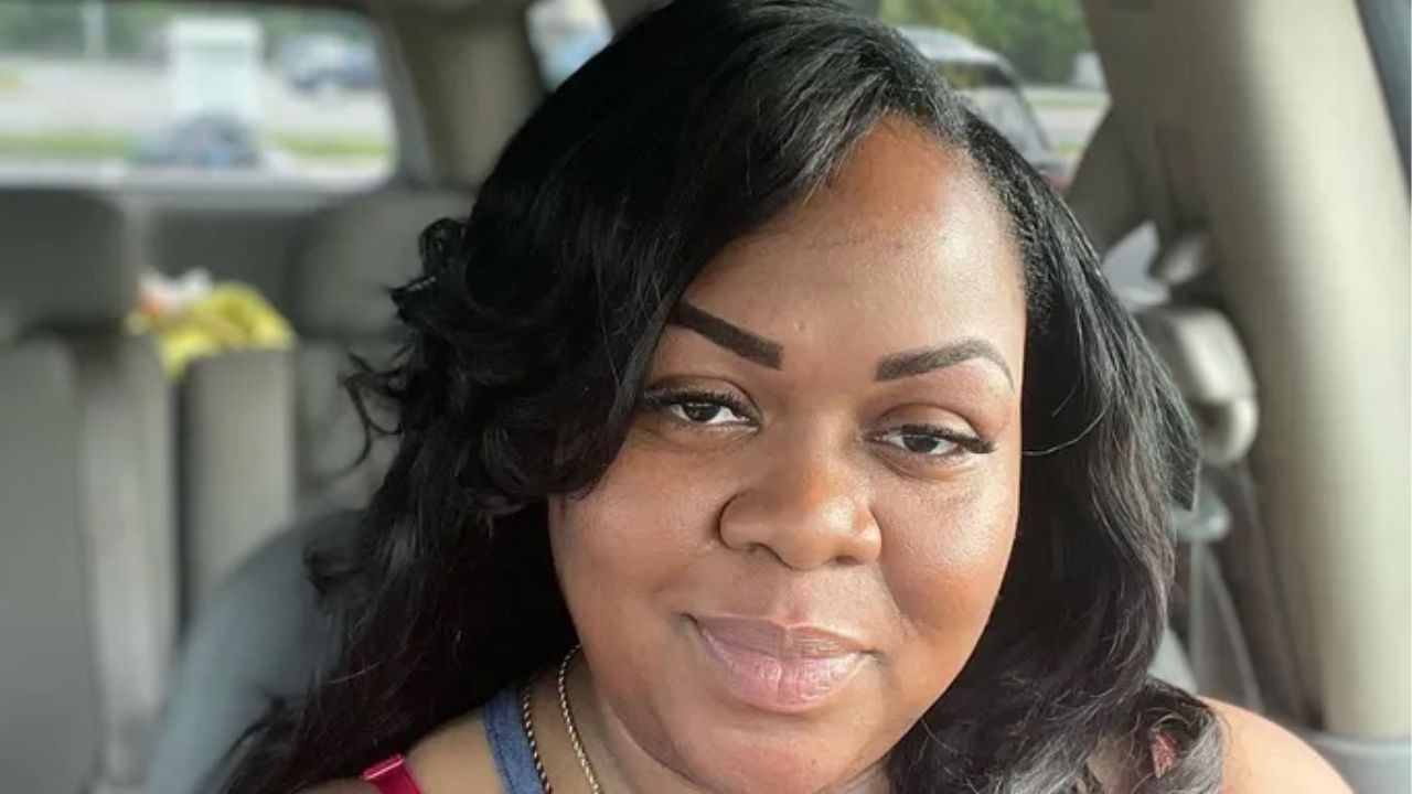 Mom of Three Working at Dollar General Dies After Customer Allegedly Opens Fire Over $1.58 Transaction