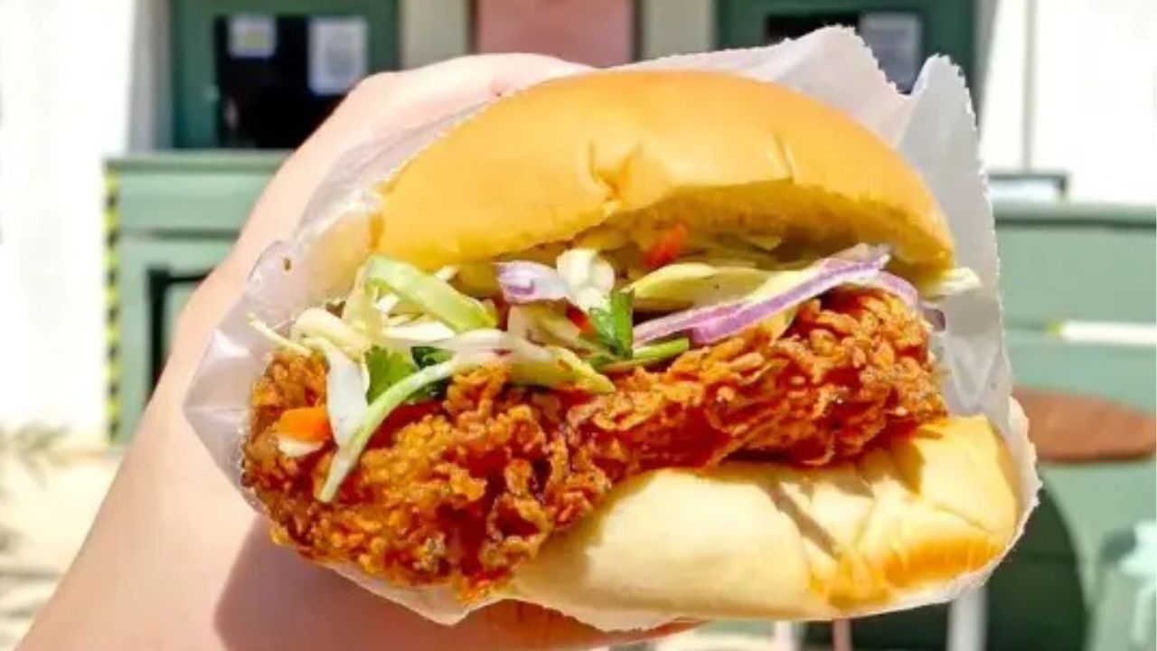 One of Los Angeles’ Most Popular Burger Chains Appears Headed to Orange County for the First Time