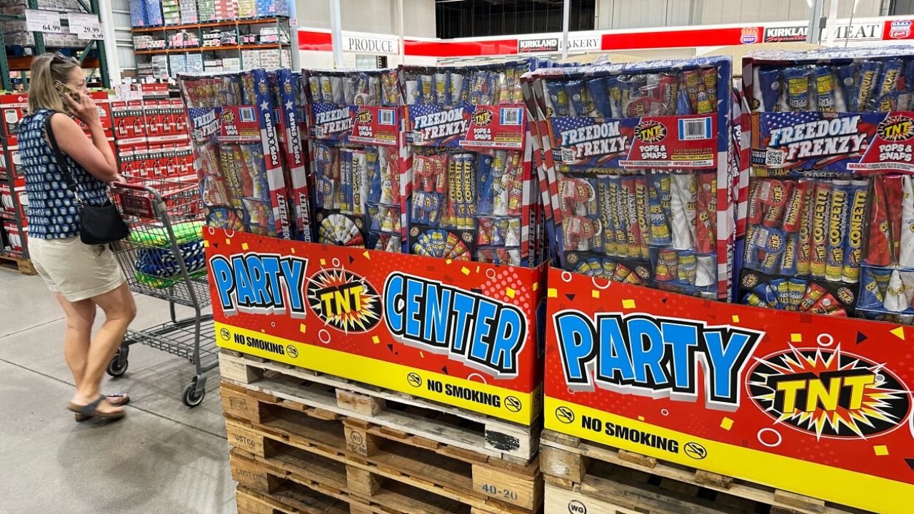 Utah Town Bans All Fireworks Just Days Before July 4 — Residents Shocked by Sudden Decision