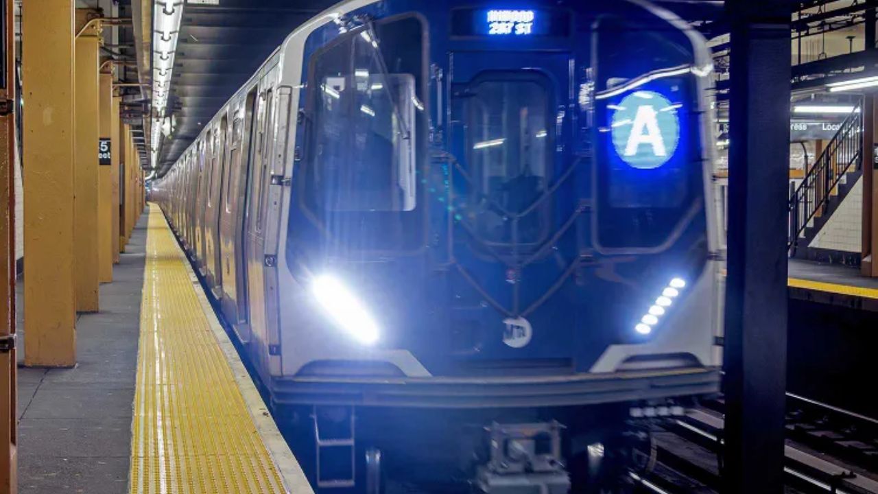 16-Year-Old Girl Hospitalized After Striking Overhead Beam While Subway Surfing in NYC