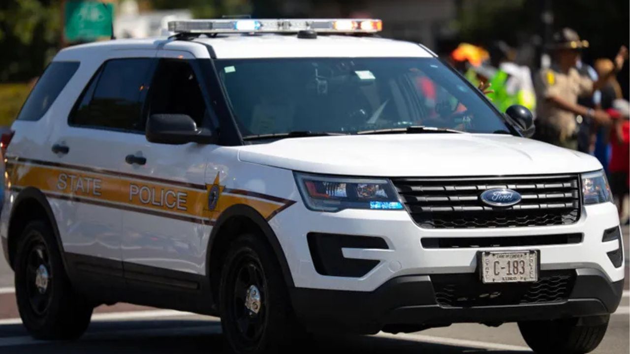Five Members of the Same Family Dead After 'Targeted' Illinois Mass Shooting, Two Teens Taken Into Custody