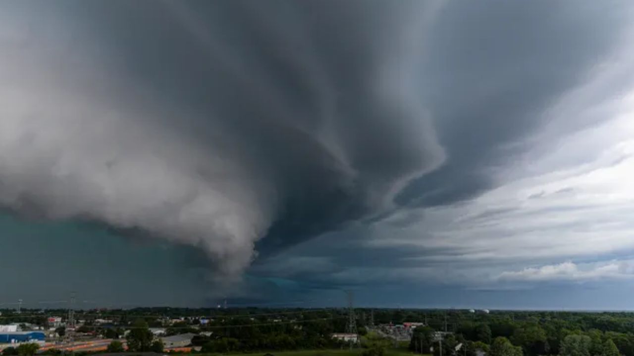 Flash Floods, Damaging Winds and Possible Tornadoes Multiday Storm Threat Puts Major U.S. Cities on Alert