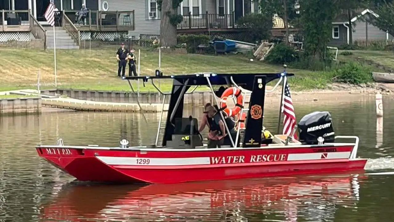 Illinois Man Accused of Drunkenly Driving Pontoon Over Boat, Leaving Woman Dead in Horrific Fox River Crash