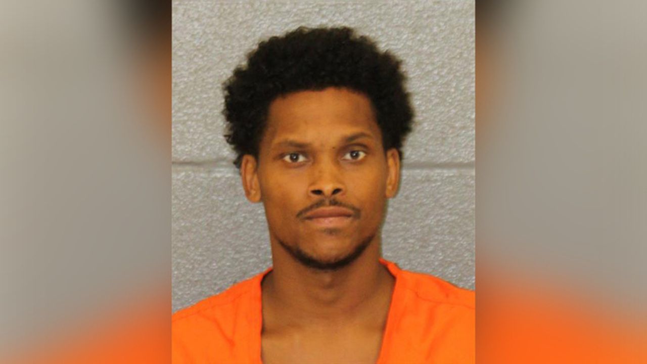North Carolina Man Accused of Fatally Stabbing His 5-Year-Old Son Before Heading to Taco Bell, Police Say