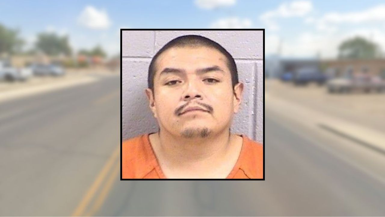 Police Say Man Beat and Strangled His Girlfriend to Death, Then Claimed to Police He Was Buying Dog Food