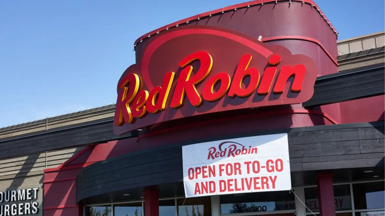 Red Robin Announces Another Restaurant Closure as Company Continues Shake-Up That Could Eliminate Up to 50 Locations