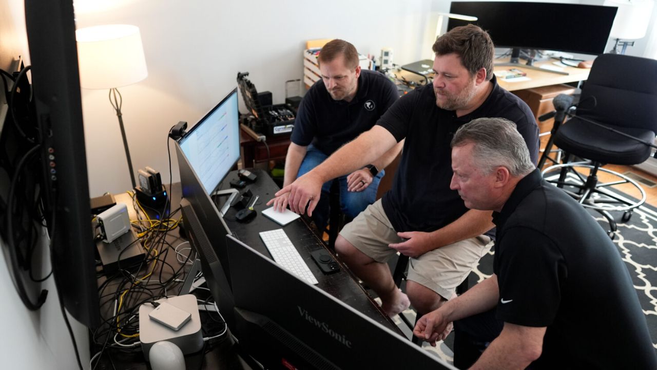 The Nashville Volunteers Keeping Families Safe During Tornadoes Are Becoming More Trusted Than Traditional TV Weather