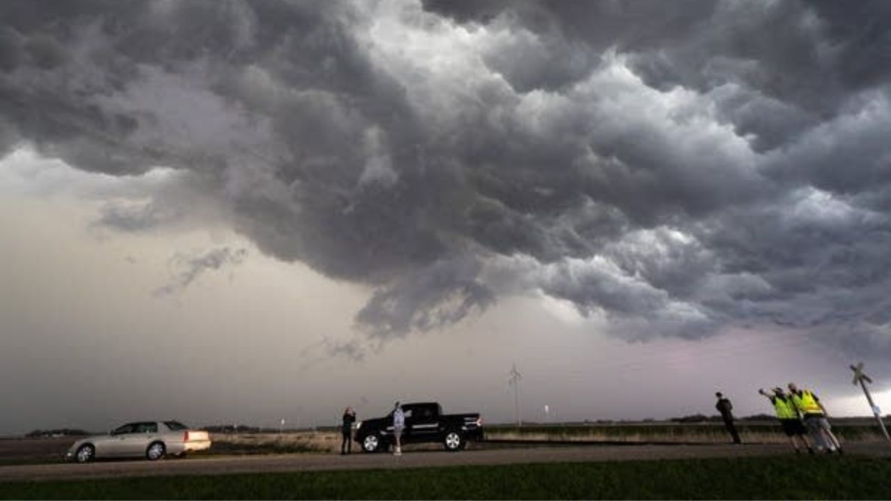 Weekend Forecast Severe Storms Expected to Hit the Midwest, Ohio Valley and Appalachians Through Sunday
