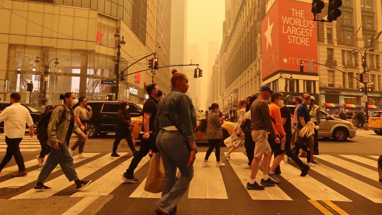 Wildfire Smoke Triggers Dangerous Air Quality Across Boston, Toronto and Northeast as Millions Face Health Alerts