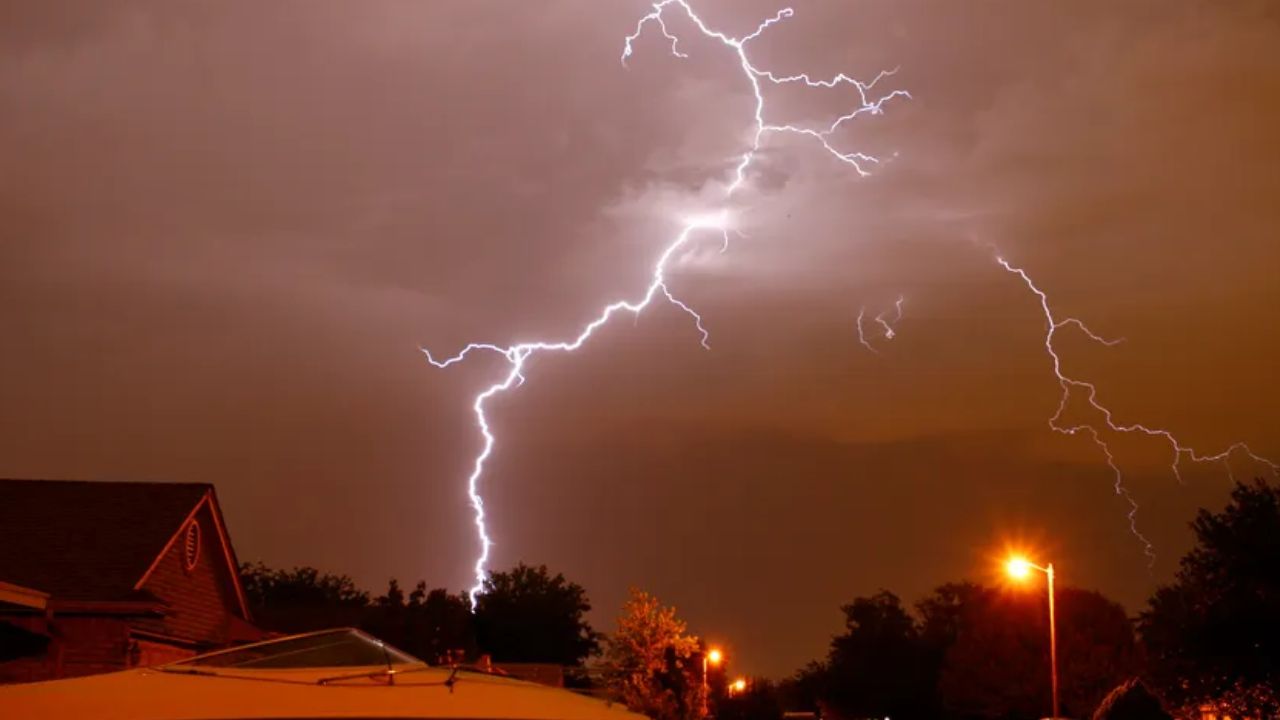 16 People Hospitalized After Massive Lightning Strike Hits Ohio Prison During Severe Thunderstorm, One Person Airlifted