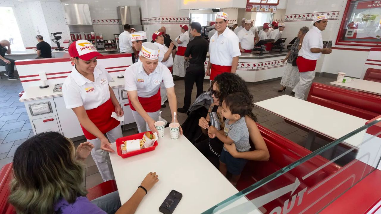California Christian Woman Sues In-N-Out After Allegedly Being Forced to Work Sundays Despite Years of Attending Church