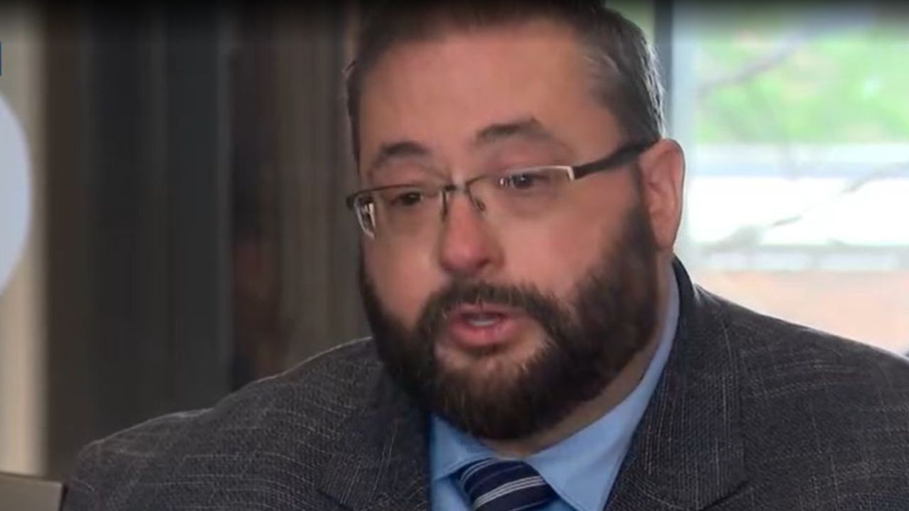 Nearly 40 Years After His Birth, Man Learns His Fertility Doctor Was Allegedly His Biological Father, Lawsuit Says