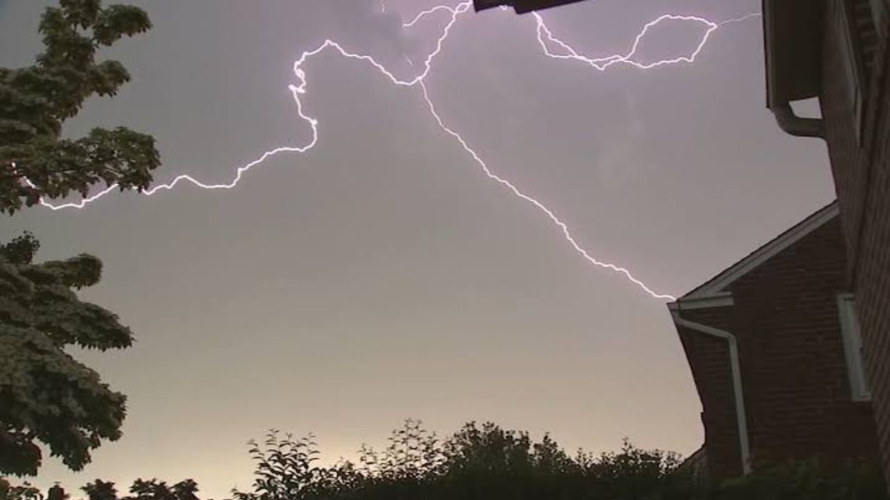 Sunny Skies and 90° Heat Hit Philadelphia Wednesday, But a Round of Showers and Thunderstorms is Coming Thursday
