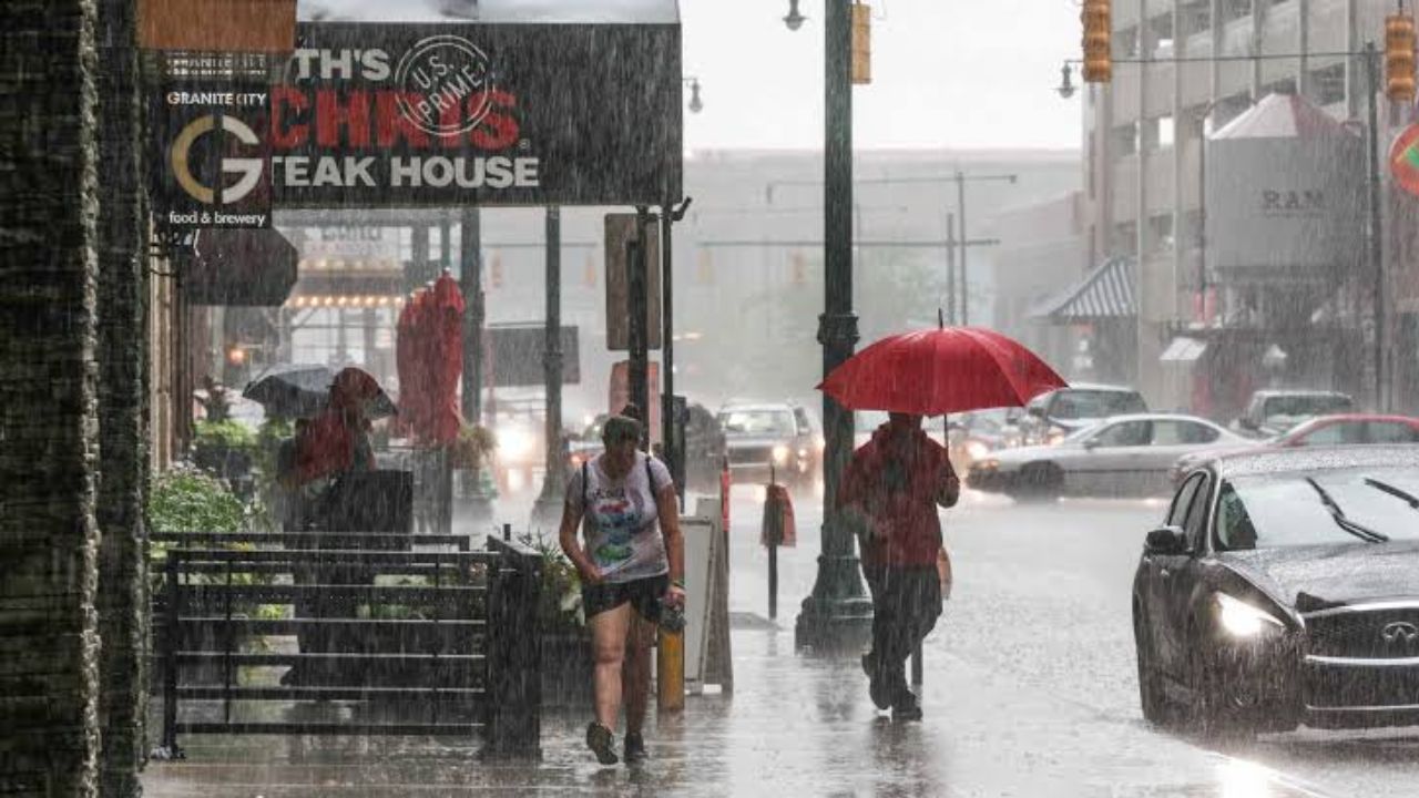 Wednesday Severe Storms Alert Heavy Rain Raises Flash Flood Risk in Illinois, Virginia and North Carolina